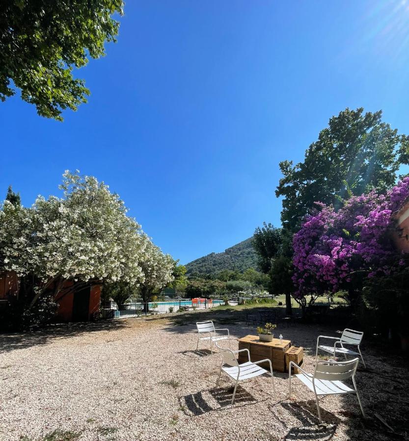 Le Bourguet Bed & Breakfast Solliès-Pont Exterior foto